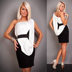 девушки вы где