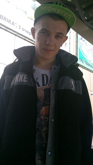 Ищу девушку для секса)