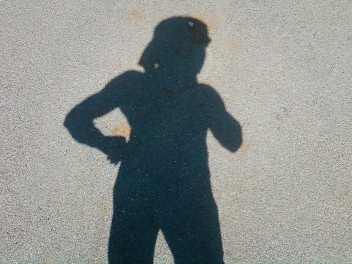 жара  пора  оголятся