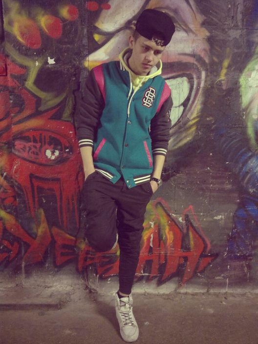 Буду рад знакомству:*