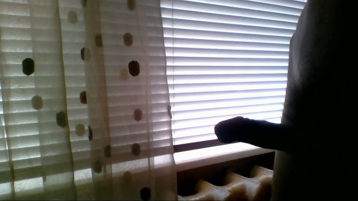 как он вам  девочки