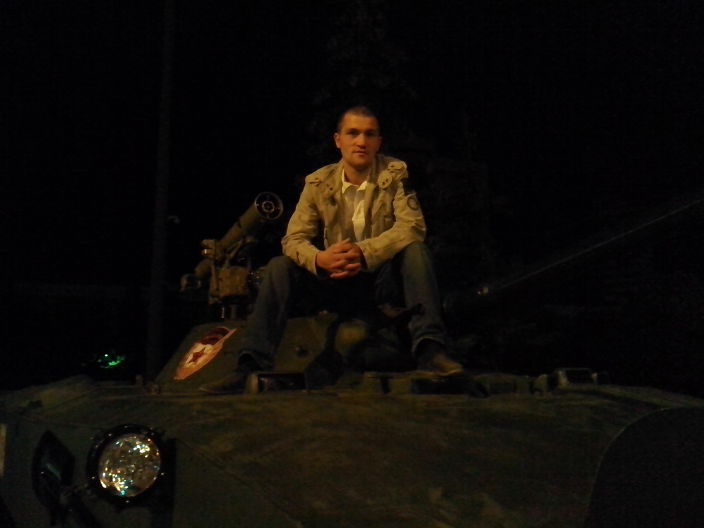 это я на броники