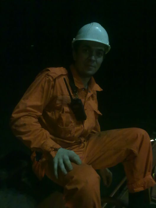 Я на работе)