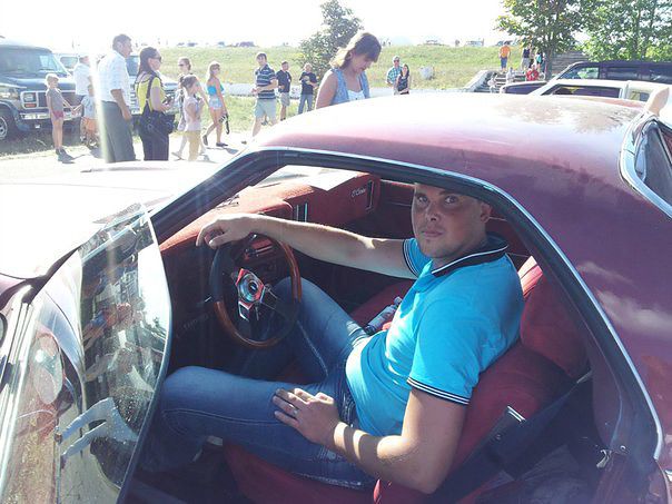 ...........................................