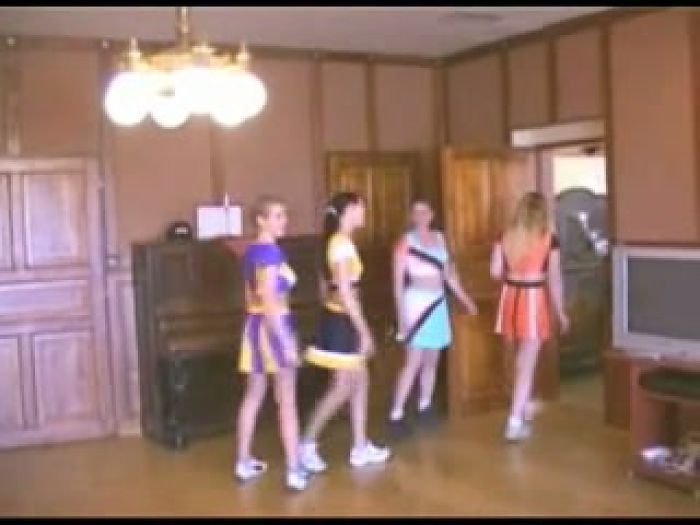 Девочки имеют мальчика 12