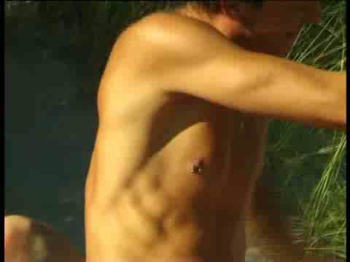 Amateur porn on the beach