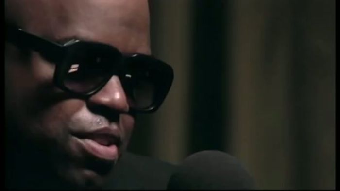 Просто слушайте .